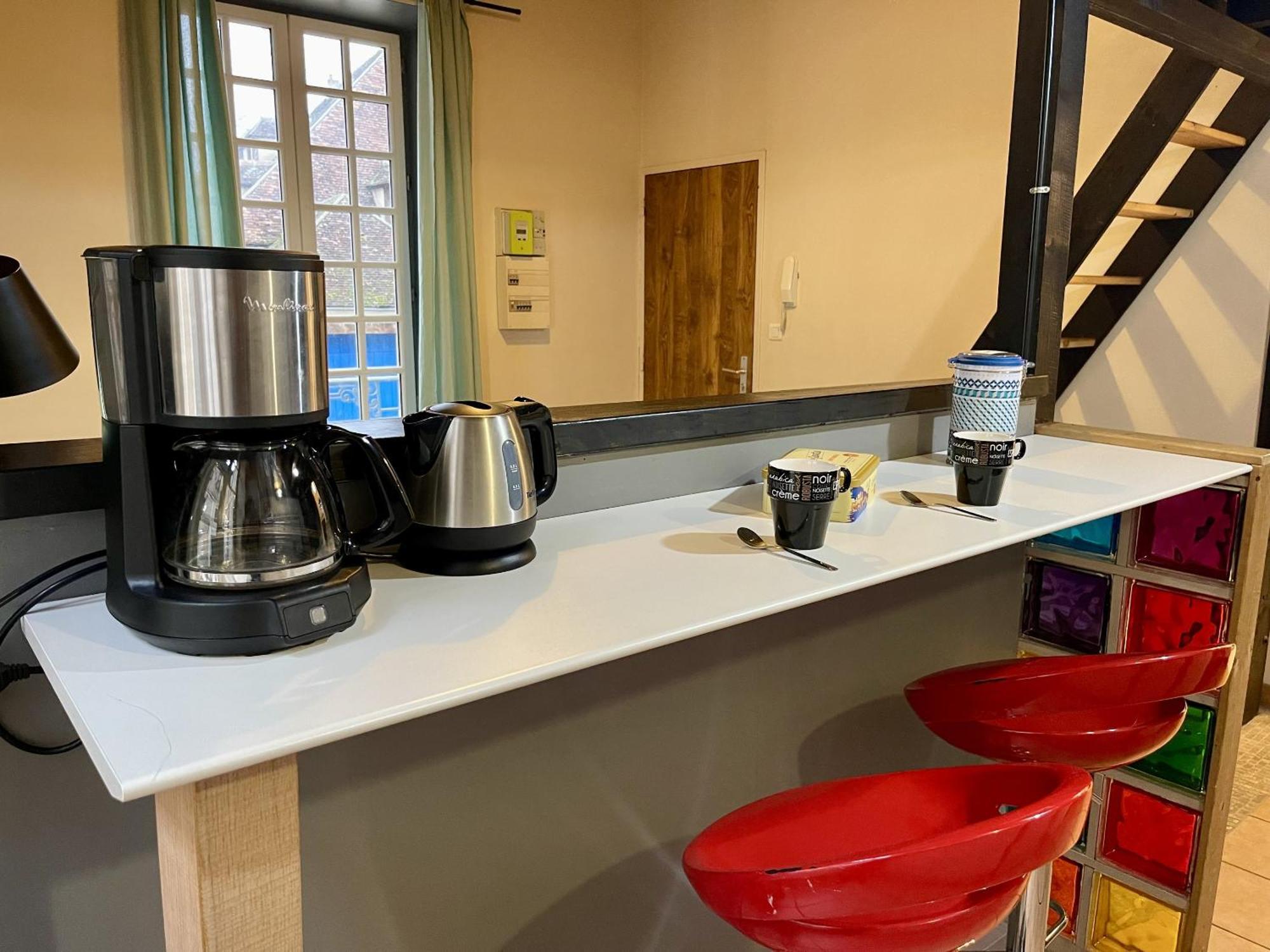 Appartement Le Cadet Roussel Auxerre Les Quais Luaran gambar
