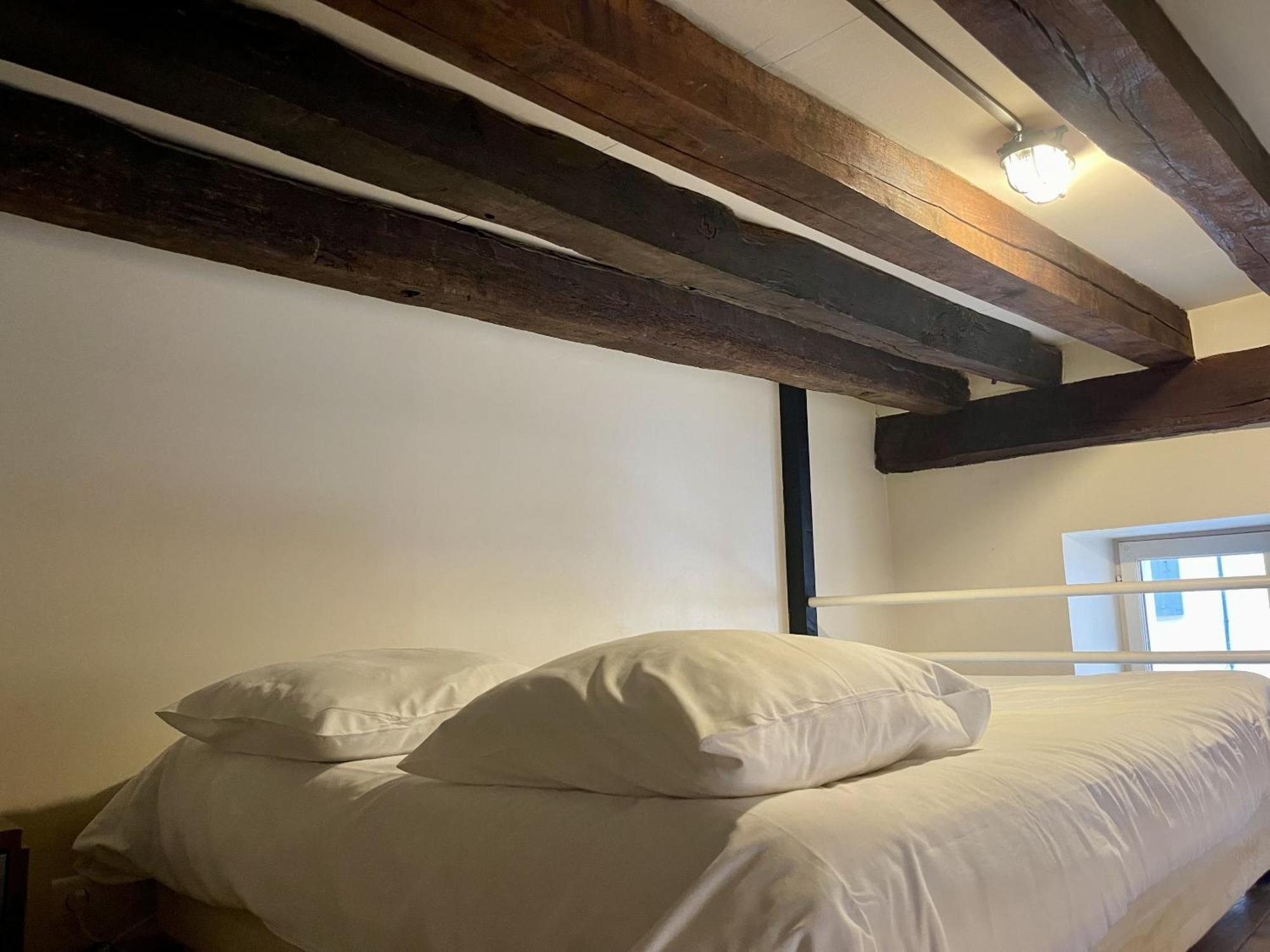 Appartement Le Cadet Roussel Auxerre Les Quais Luaran gambar